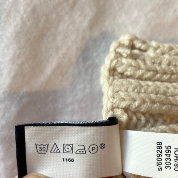 GAP Cream Cable Knit Hooded Scarf - Picture 4 of 6